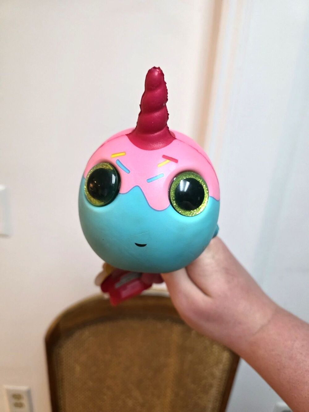 Foodie Collection Adorable Teal And Pink Narwhal With Sprinkles Squishy-NEW